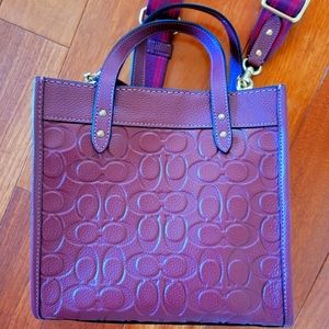 Coach Field C5273 Brass/Wine Tote In Large Signature Leather 